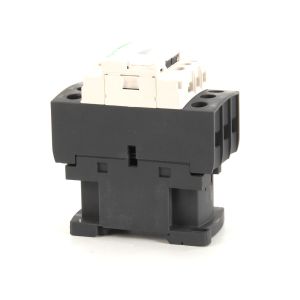 CONTACTOR 24V 3P